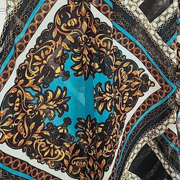 Living Doll LA Women's Size Medium Multi-Color Scarf Print Sleeveless Blouse Top - Picture 4 of 9